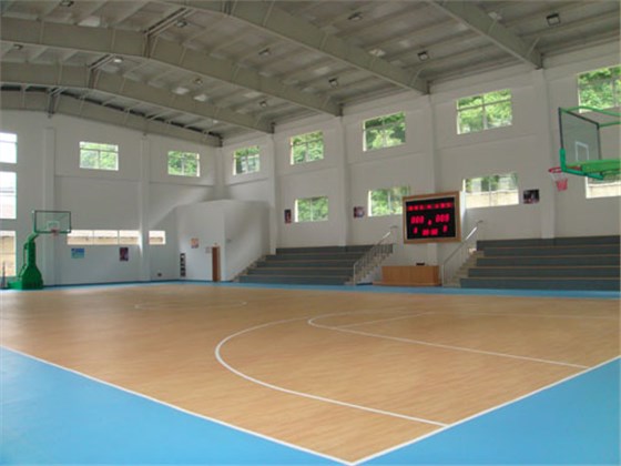 室內運動場PVC塑膠地板該如何清洗