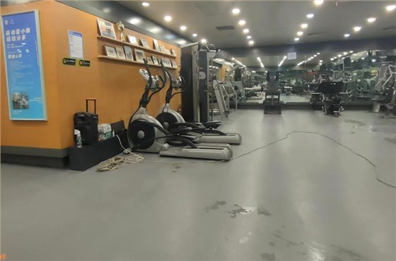 彈性地板清潔保養