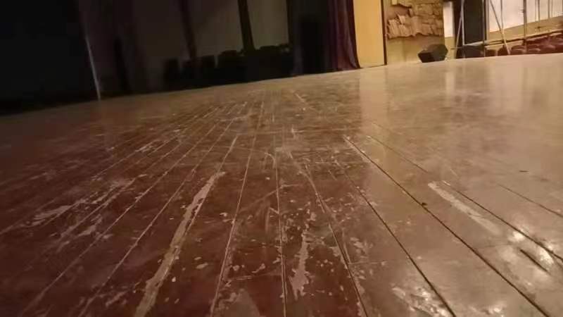 舞臺木地板