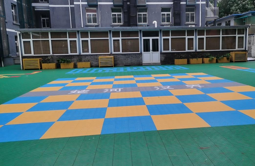 鏖戰酷暑 | 暑期校園體育場館建設按下“快進鍵”！